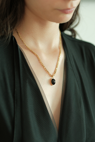Midnight Charm Kolye