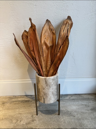 Ayaklı Traverten  Saksı Midi 