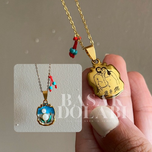 Denizin İnci Tanesi  Sanat Tablo ve Portre Detaylı Çelik Kolye
