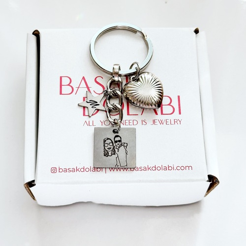 Yıldız Harf ve Kalp Portre Çelik Anahtarlık 