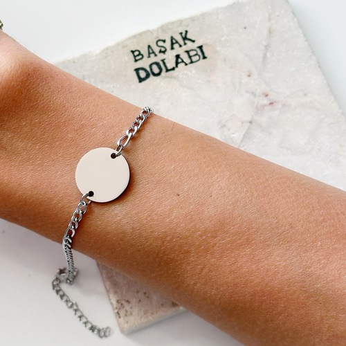 Portre Yuvarlak Plaka Çelik Bileklik