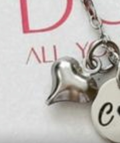 Ürüne Gold Renk Bombeli Kalp Charm