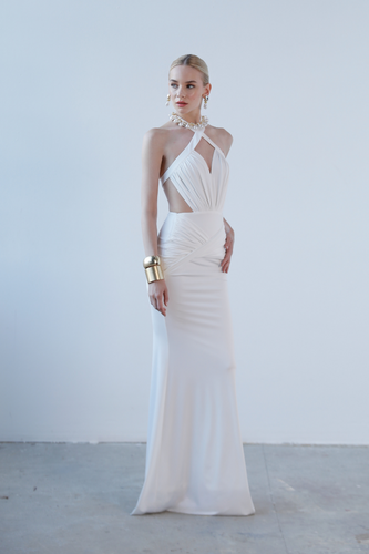 L'ALLURE BLANCHE IN GRACE