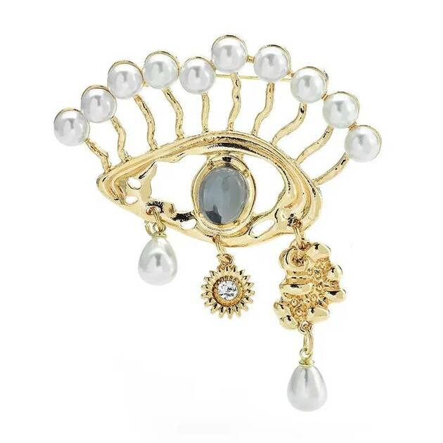 Eye Brooch