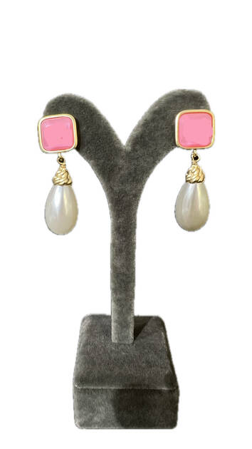Alev CC Earrings