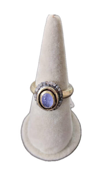 Kıvılcım Tanzanit Ring