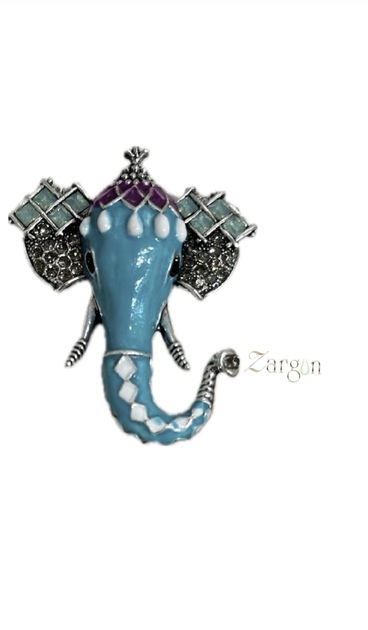 Fil Brooch