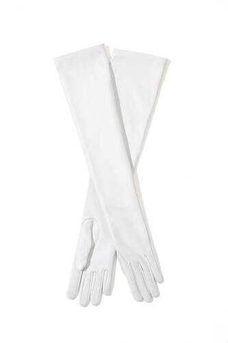 White Leathet Gloves